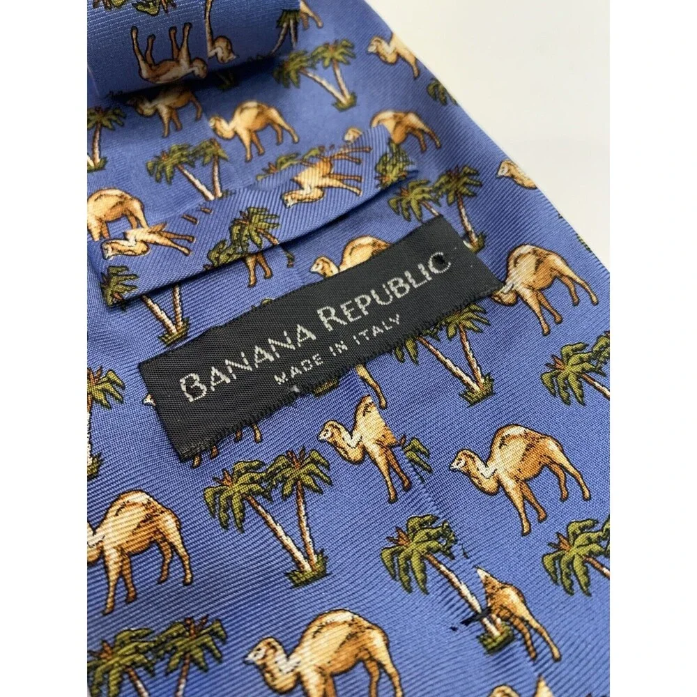 Banana Republic whimsical print